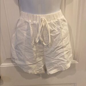 🔥5/$20🔥 High Waist White Relaxed Fit Shorts